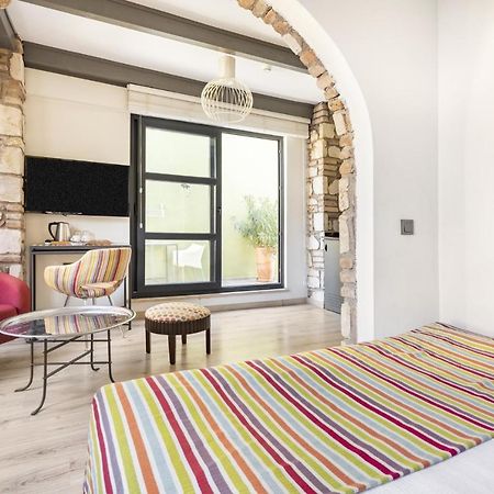 Cozy Studio Flat Near Hadrians Gate Apartment Antalya Bagian luar foto